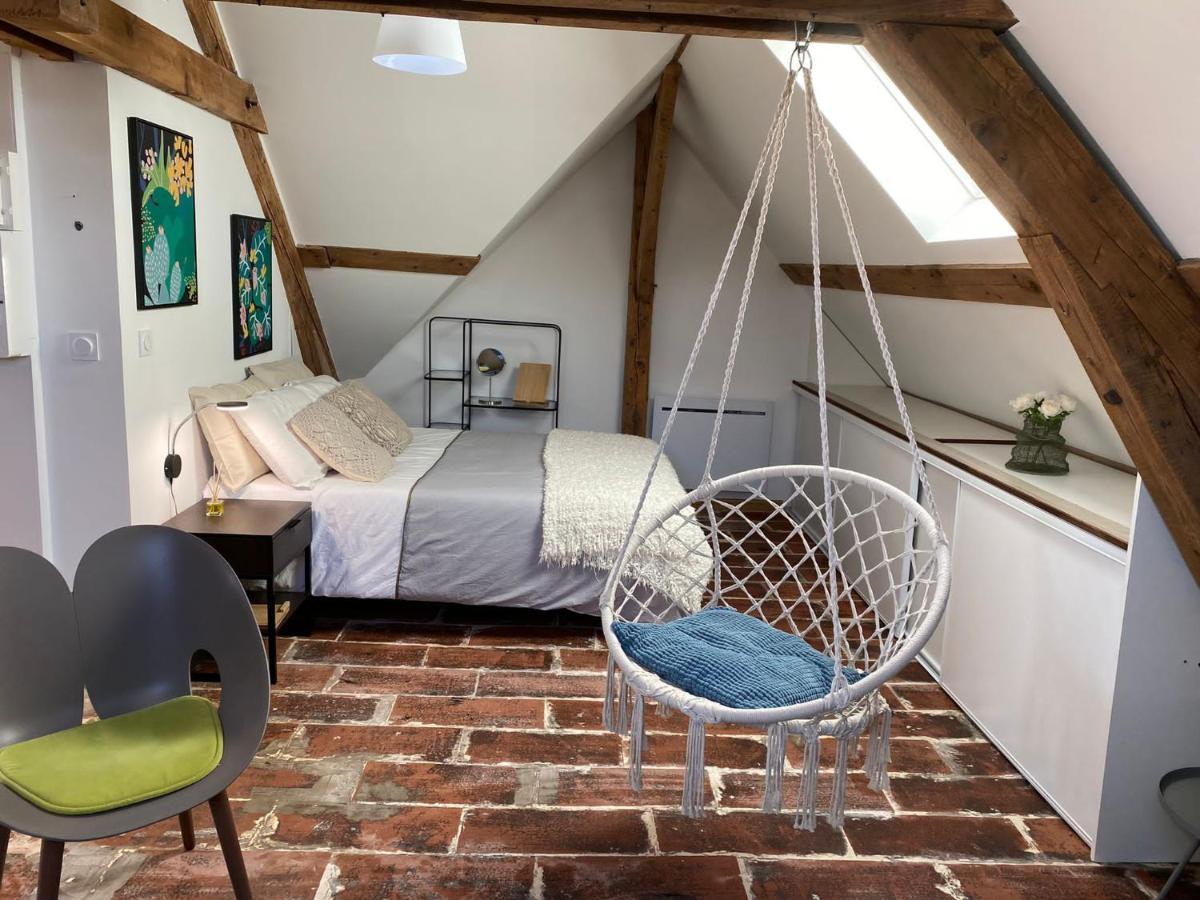Appartements Cdg Joigny Zewnętrze zdjęcie