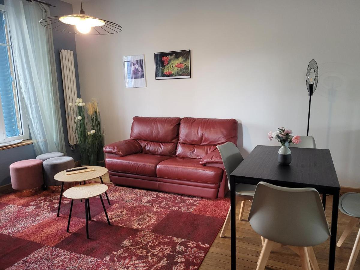 Appartements Cdg Joigny Zewnętrze zdjęcie