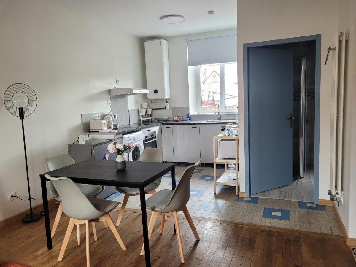 Appartements Cdg Joigny Zewnętrze zdjęcie